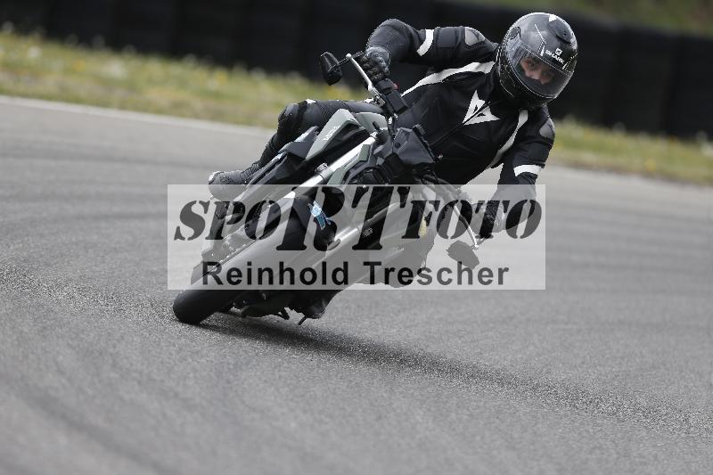 /Archiv-2025/04 13.04.2025 Get Faster Caremotion ADR/Gruppe gelb/24